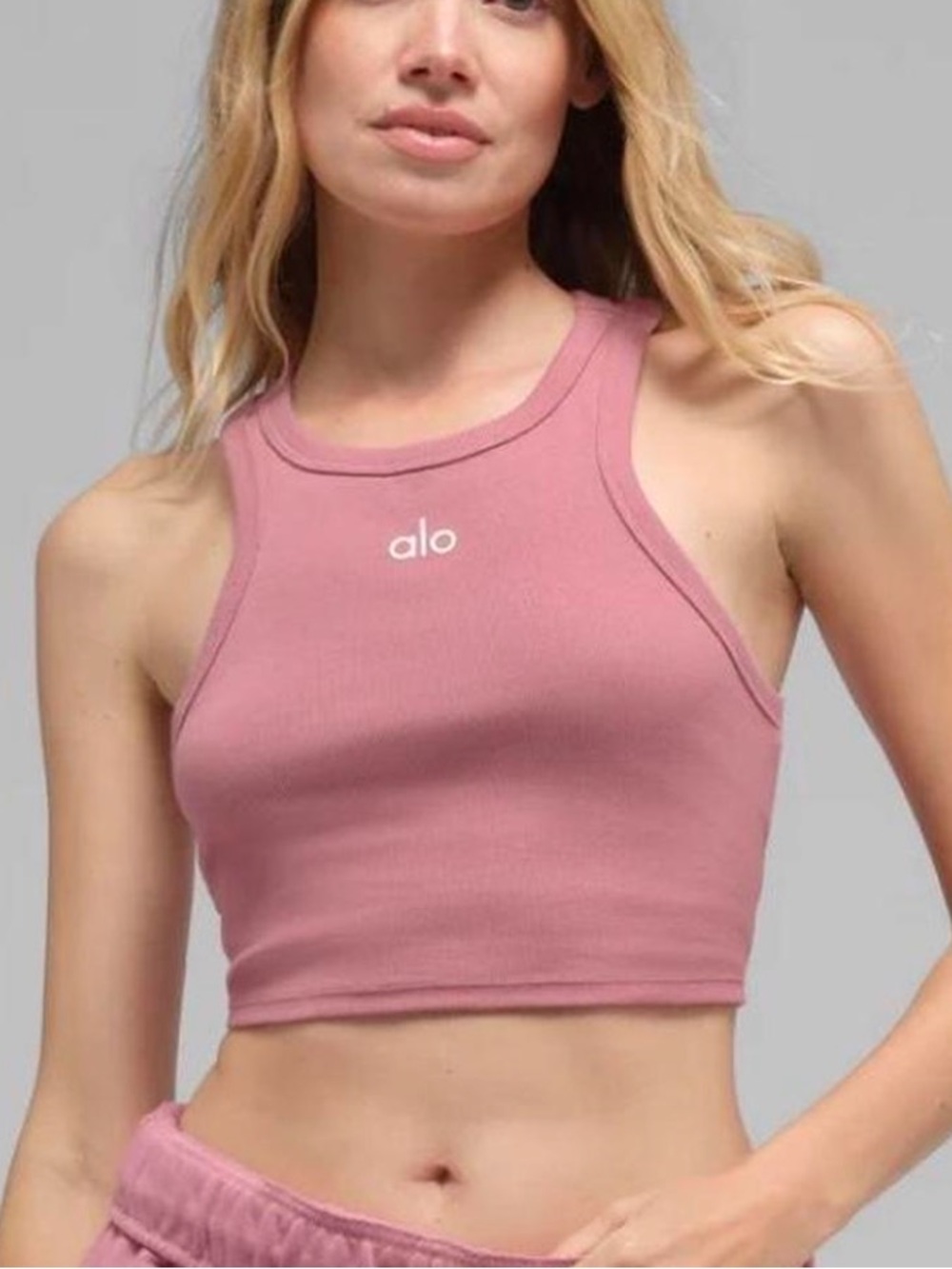 ALO Yoga Aspire tank - Pink Wild Rose
- XS
